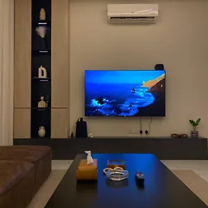 4beds Front The Boulevard شقة الرياض